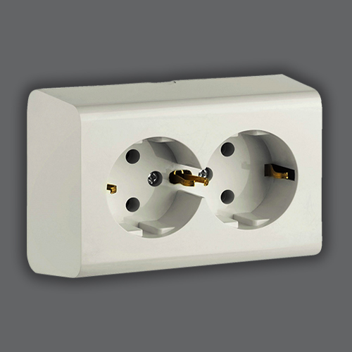 DOUBLE SOCKET EARTHED - WHITE